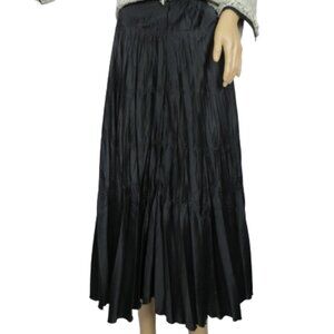 Attitude Pleated Long Skirt